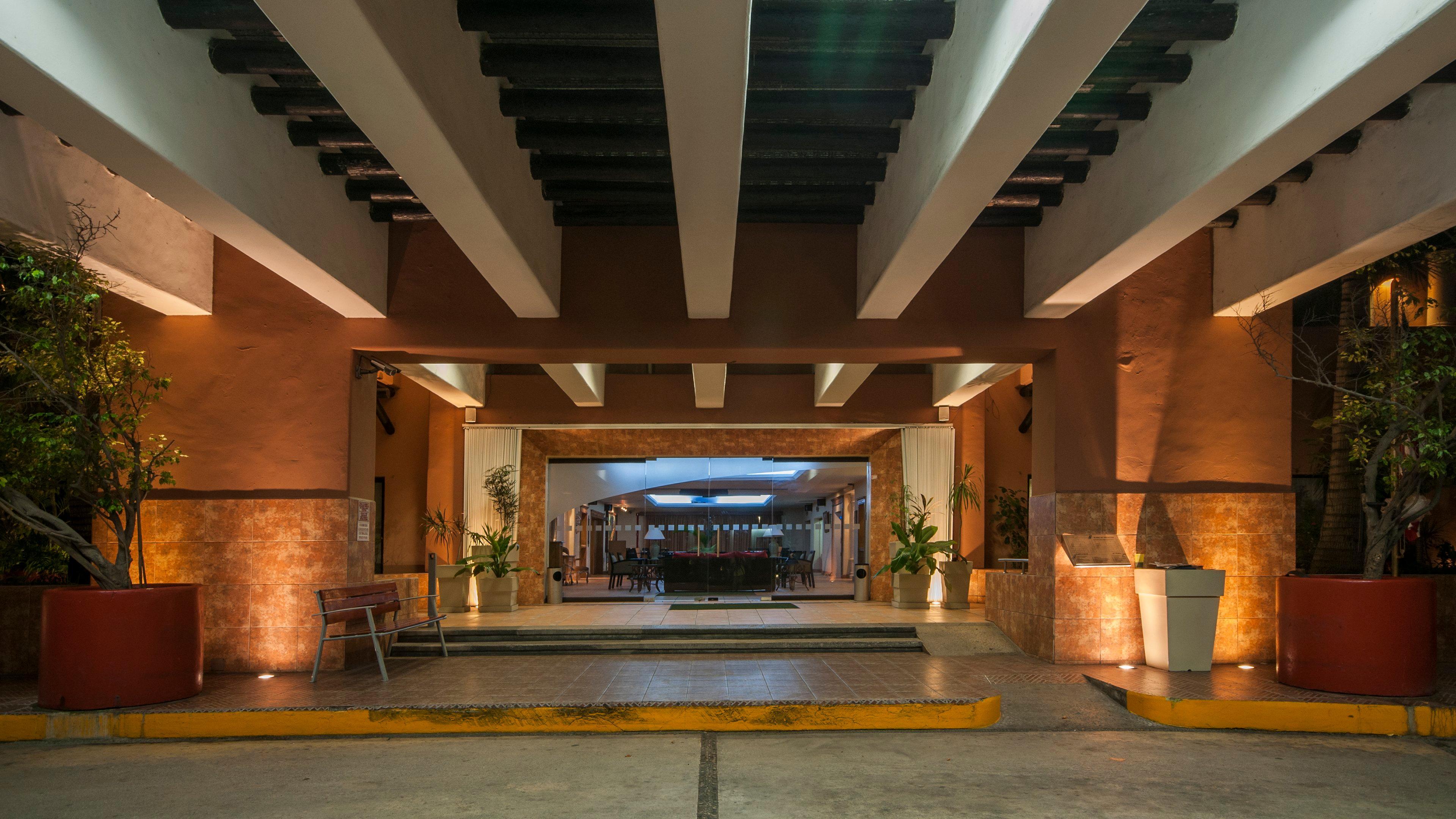 Holiday Inn Ciudad Del Carmen, an IHG Hotel Exterior foto